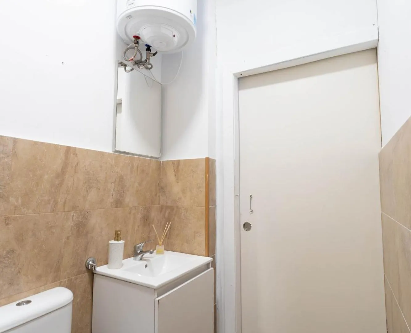 Nice And Comfortable Room For Your Stay In Bcn Barcelona 0*,  Spain